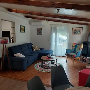 foglaljon itt